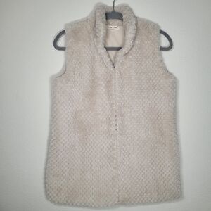Indigo Soul Cream Textured Faux Fur Vest